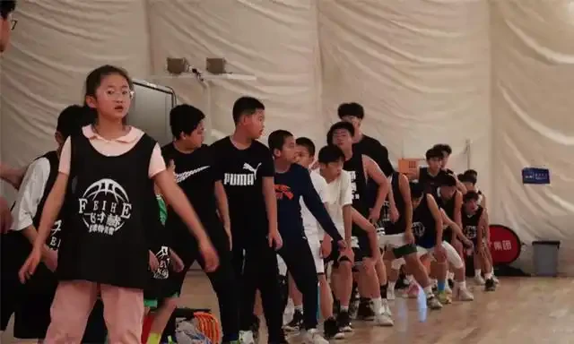 为什么篮球冬令营是提高球技的好机会?